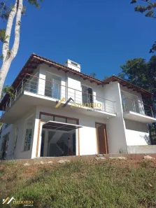 Sobrado com 5 Quartos à venda, 260m² no Nossa Senhora da Conceição, Balneário Piçarras