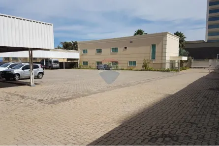 Prédio Comercial para alugar, 2200m² no Jardim García, Campinas
