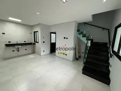 Sobrado com 2 Quartos à venda, 95m² no Parque Erasmo Assunção, Santo André