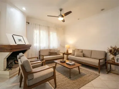 Casa com 4 Quartos à venda, 242m² no Partenon, Porto Alegre