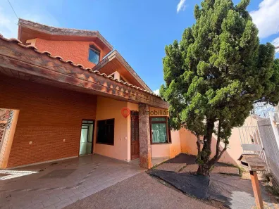 Imóvel Comercial com 3 Quartos à venda, 322m² no Vila Hortência, Sorocaba