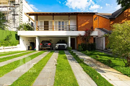 Casa de Condomínio com 4 Quartos à venda, 275m² no Alphaville, Santana de Parnaíba