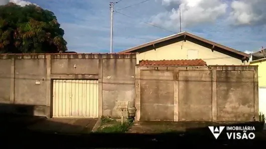 Casa com 2 Quartos à venda, 101m² no Lourdes, Uberaba