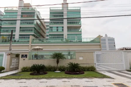 Apartamento com 4 Quartos à venda, 220m² no Caioba, Matinhos
