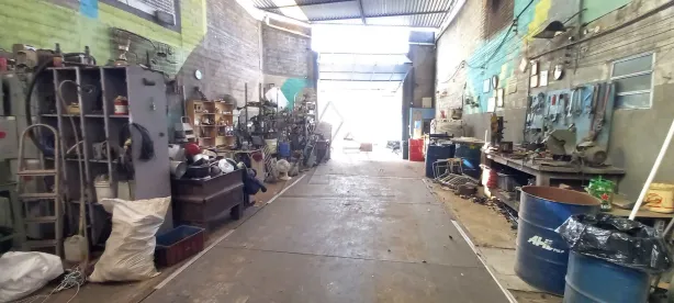 Galpão/Depósito/Armazém para alugar, 466m² no Cidade Intercap, Taboão da Serra