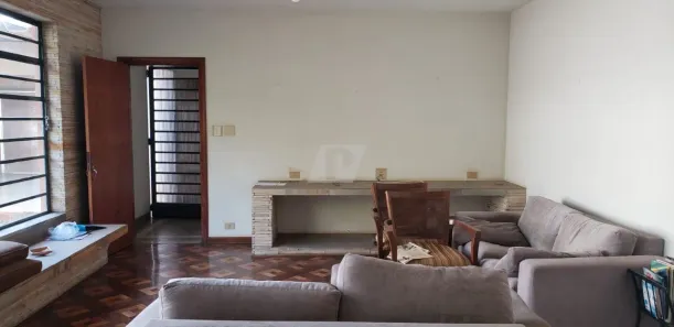 Casa com 4 Quartos à venda, 490m² no Centro, Piracicaba