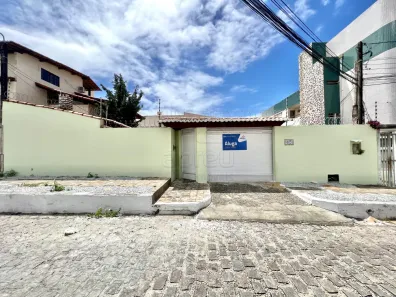 Casa com 3 Quartos para alugar, 400m² no Capim Macio, Natal