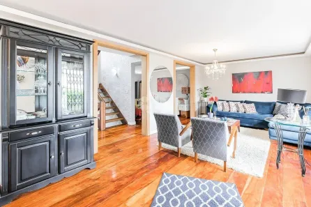 Casa com 4 Quartos à venda, 344m² no Três Figueiras, Porto Alegre