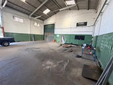 Galpão/Depósito/Armazém para alugar, 755m² no Éden, Sorocaba