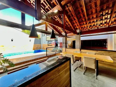 Casa com 3 Quartos à venda, 249m² no Igapó, Londrina