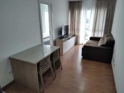 Apartamento com 1 Quarto para alugar, 34m² no Centro, Curitiba