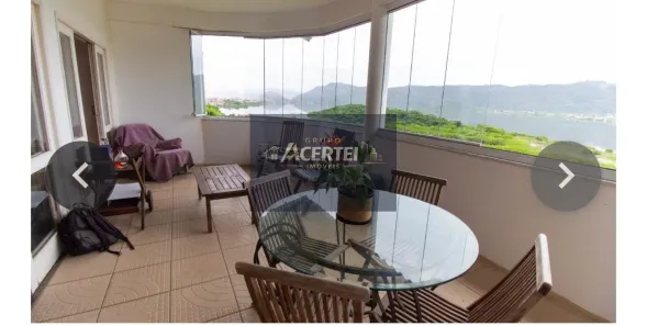 Casa com 3 Quartos à venda, 250m² no Camboinhas, Niterói