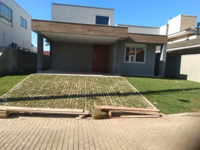 Casa com 3 Quartos à venda, 204m² no Cachoeira do Bom Jesus, Florianópolis