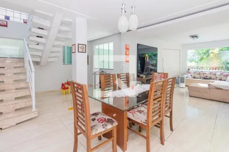 Casa com 5 Quartos à venda, 350m² no Jardim Guapira, São Paulo