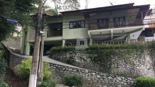 Casa de Condomínio com 3 Quartos à venda, 340m² no Sapê, Niterói