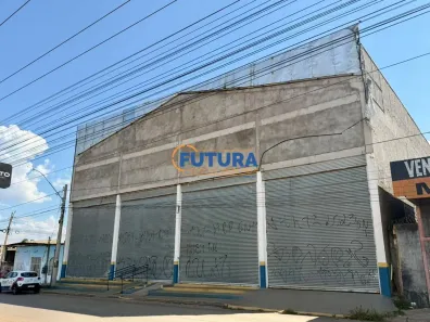 Galpão/Depósito/Armazém para alugar, 1250m² no Parque Marajó, Valparaíso de Goiás