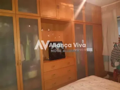 Casa de Condomínio com 4 Quartos à venda, 400m² no Mata Paca, Niterói