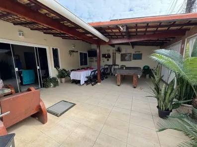 Casa com 3 Quartos à venda, 184m² no Parque Aeroporto, Macaé