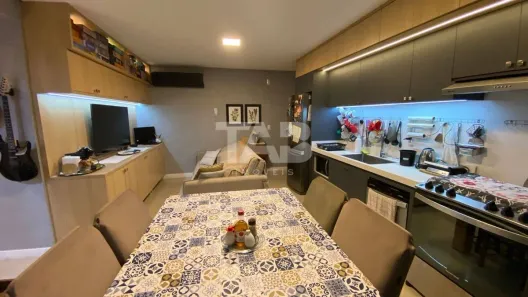 Apartamento com 3 Quartos à venda, 84m² no São João, Itajaí