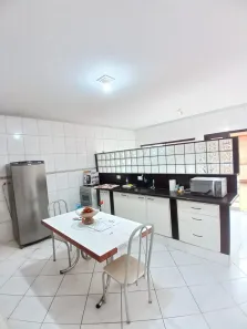 Sobrado com 3 Quartos à venda, 167m² no Centro, Salto