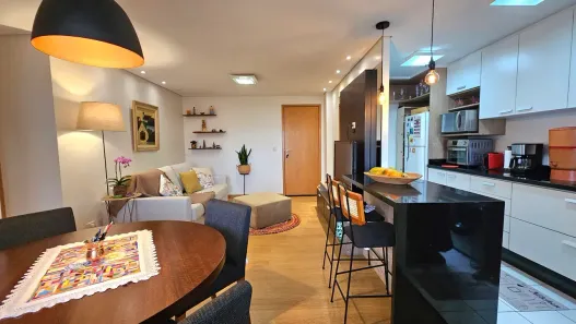 Apartamento com 3 Quartos à venda, 75m² no Cabral, Curitiba