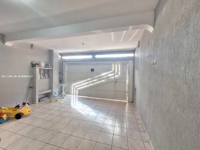 Casa com 3 Quartos à venda, 200m² no Jardim Tupanci, Barueri