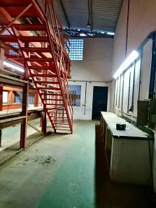 Galpão/Depósito/Armazém para venda ou aluguel, 900m² no Granja dos Cavaleiros, Macaé