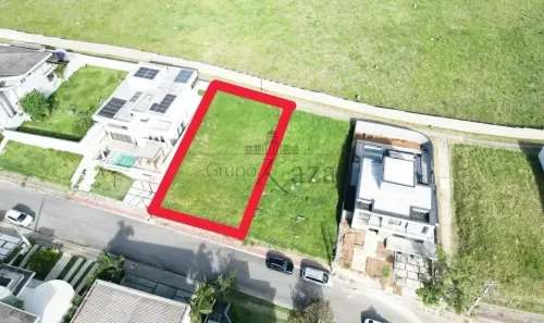 à venda, 478m² no Condomínio Residencial Jaguary, São José dos Campos