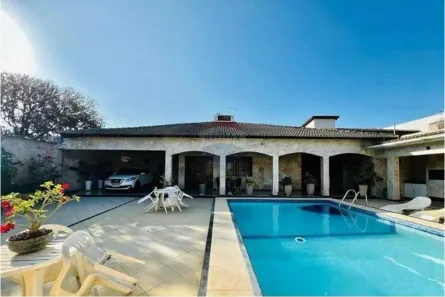 Casa com 4 Quartos à venda, 280m² no Aruana, Aracaju