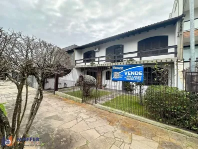 Casa com 4 Quartos à venda, 300m² no Teresópolis, Porto Alegre