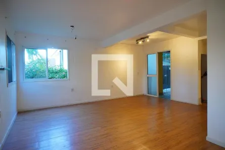 Casa com 3 Quartos à venda, 118m² no Mário Quintana, Porto Alegre