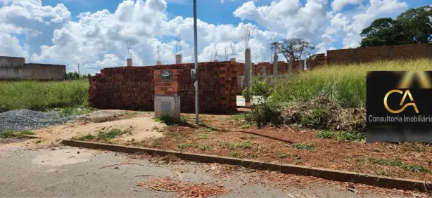 Lote/Terreno à venda, 200m² no Residencial Acrópole II, Goiânia