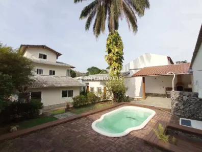 Casa de Condomínio com 4 Quartos para alugar, 356m² no Jacarepaguá, Rio de Janeiro