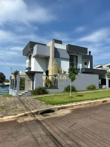 Sobrado com 3 Quartos à venda, 200m² no Maria Luiza, Cascavel