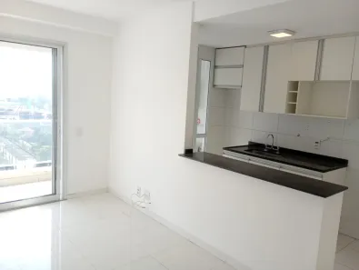 Apartamento com 2 Quartos para alugar, 55m² no Vila Anastácio, São Paulo