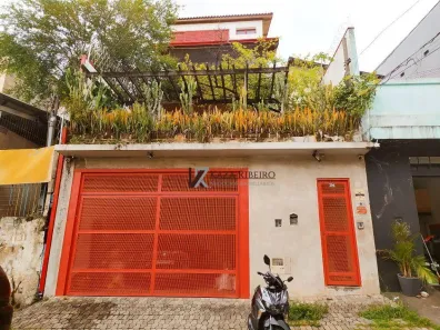 Sobrado com 4 Quartos à venda, 240m² no Vila Ipojuca, São Paulo
