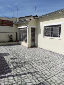 Casa com 2 Quartos para alugar, 190m² no Vila Industrial, Campinas