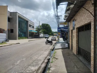 Casa com 2 Quartos à venda, 201m² no Centro, Ananindeua