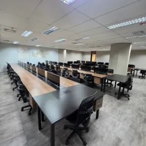 Sala Comercial para alugar, 481m² no Nova Campinas, Campinas