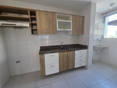 Apartamento com 3 Quartos para alugar, 70m² no Japiim, Manaus