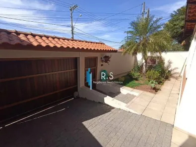 Casa com 5 Quartos à venda, 177m² no Santo Antônio, Louveira