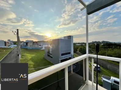 Casa com 3 Quartos para alugar, 300m² no Morro Santana, Porto Alegre
