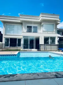 Casa de Condomínio com 4 Quartos à venda, 550m² no Alphaville, Santana de Parnaíba