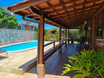 Casa com 3 Quartos à venda, 185m² no Campeche, Florianópolis