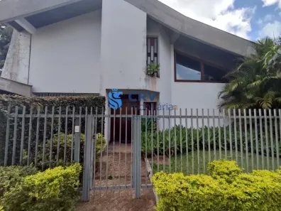 Casa com 4 Quartos para venda ou aluguel, 600m² no Quebec, Londrina