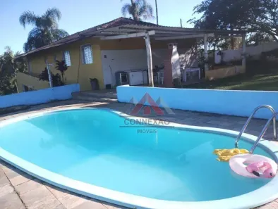 Fazenda/Sítio com 5 Quartos à venda, 400m² no Quatinga, Mogi das Cruzes