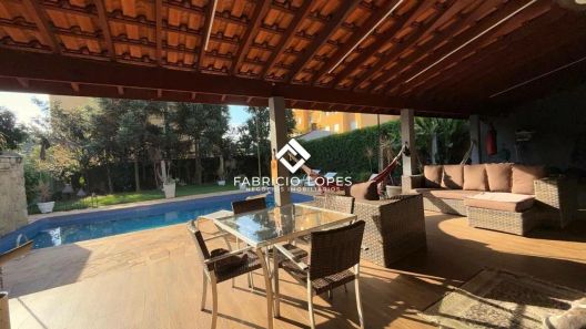 Casa com 4 Quartos para venda ou aluguel, 380m² no Jardim Santa Maria, Jacareí