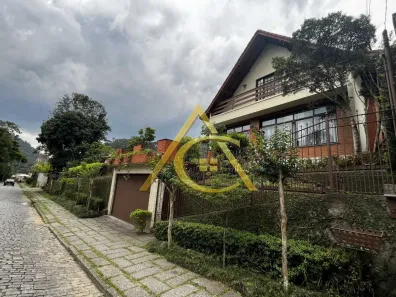 Casa com 4 Quartos à venda, 400m² no Cônego, Nova Friburgo