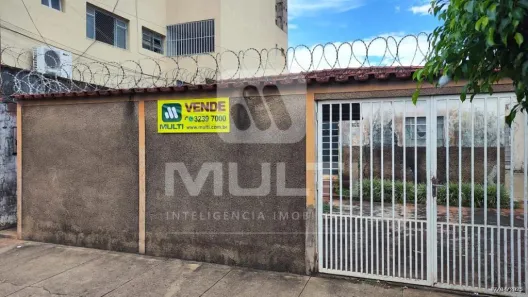 Casa com 2 Quartos à venda, 270m² no Martins, Uberlândia