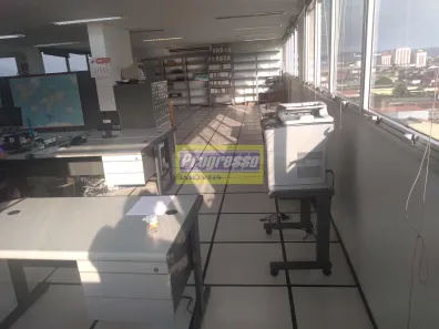 Sala Comercial à venda, 122m² no Centro, Santos